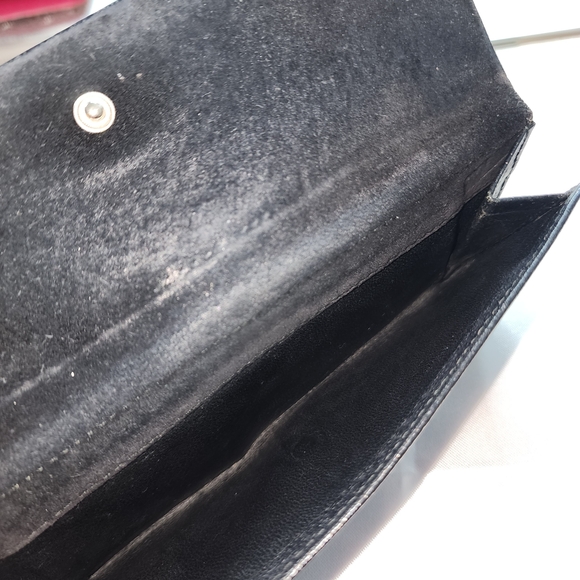 Authentic Gucci Black Leather Long Wallet - Picture 9 of 15